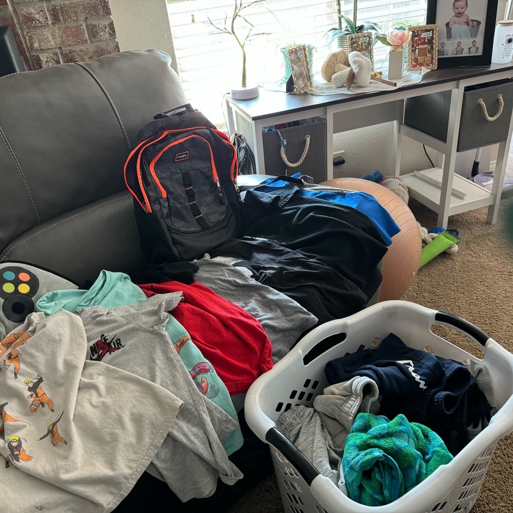 Boys clothes 10/12